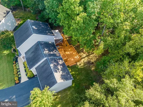 46 Bentley Dr, Sterling, VA 20165 photo 47