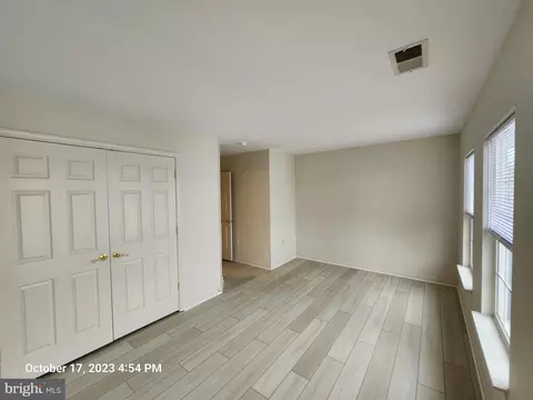 21849 Ryan Park Ter, Ashburn, VA 20147 photo 12