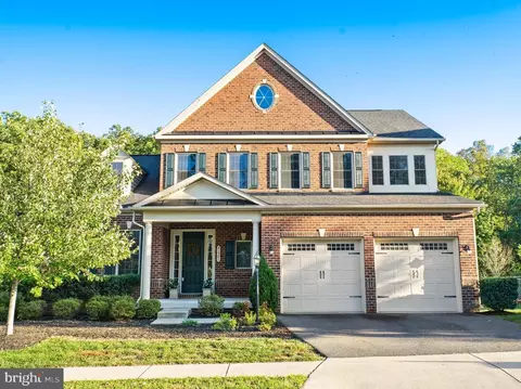 41581 Arlington Oaks Dr, Aldie, VA 20105