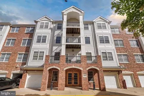 20804 Noble Ter #425, Potomac Falls, VA 20165