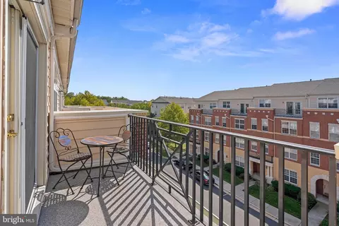 42628 Highgate Ter, Brambleton, VA 20148 photo 3
