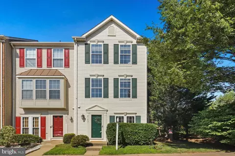 21051 Pickerelweed Ter, Ashburn, VA 20147