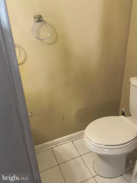 106 Hatenback Ct, Sterling, VA 20164 photo 5