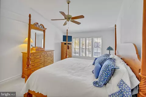 21312 Arrowhead Ct, Ashburn, VA 20147 photo 28