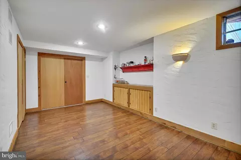 21312 Arrowhead Ct, Ashburn, VA 20147 photo 46