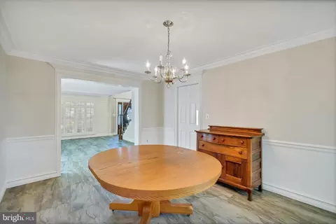 21312 Arrowhead Ct, Ashburn, VA 20147 photo 22