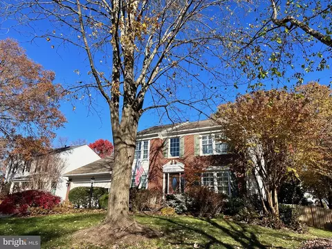 21312 Arrowhead Ct, Ashburn, VA 20147 photo 3