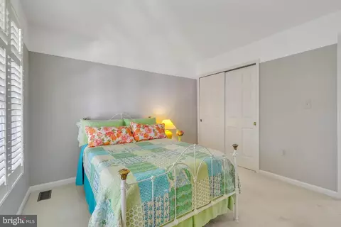21312 Arrowhead Ct, Ashburn, VA 20147 photo 36