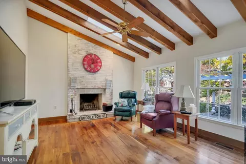 21312 Arrowhead Ct, Ashburn, VA 20147 photo 15