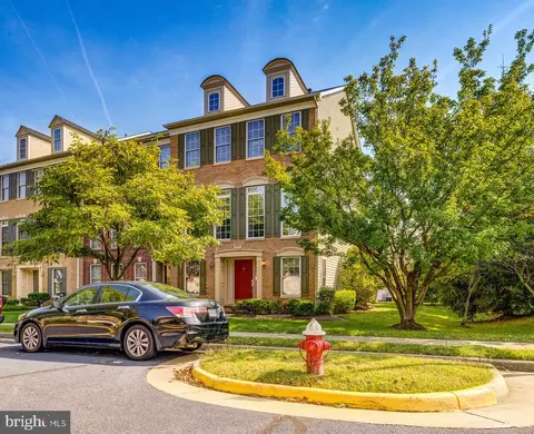25811 Turlough Ter, Chantilly, VA 20152