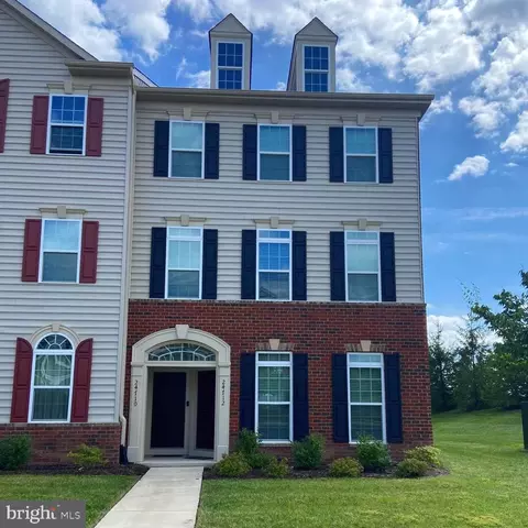 24710 Hutchinson Farm Dr, Sterling, VA 20166