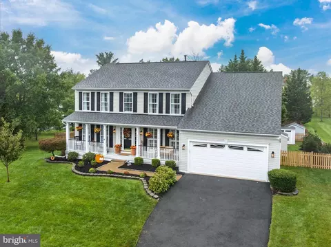 20751 Fenwick Dr, Ashburn, VA 20147