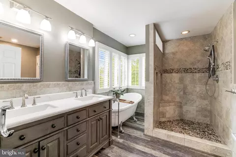 20751 Fenwick Dr, Ashburn, VA 20147 photo 24