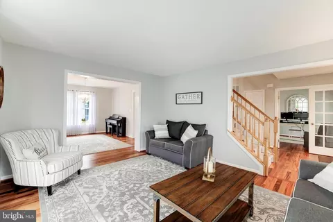 20751 Fenwick Dr, Ashburn, VA 20147 photo 6