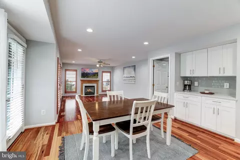 20751 Fenwick Dr, Ashburn, VA 20147 photo 16