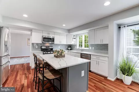 20751 Fenwick Dr, Ashburn, VA 20147 photo 13