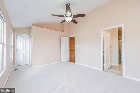 43469 Postrail Sq, Ashburn, VA 20147 photo 31