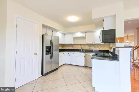 43469 Postrail Sq, Ashburn, VA 20147 photo 10