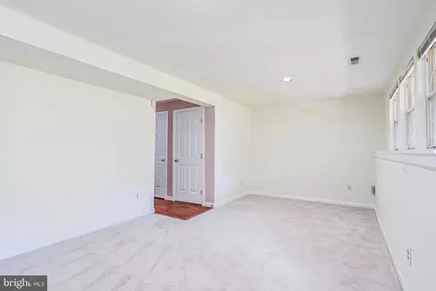 43469 Postrail Sq, Ashburn, VA 20147 photo 34