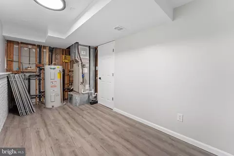 119 N Johnson Rd, Sterling, VA 20164 photo 35