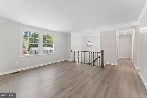 119 N Johnson Rd, Sterling, VA 20164 photo 6