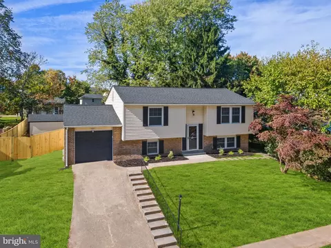 119 N Johnson Rd, Sterling, VA 20164