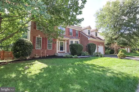 107 Cedargrove Pl SW, Leesburg, VA 20175
