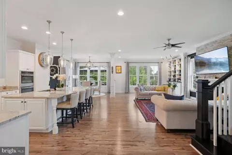 41945 Paddock Gate Pl, Ashburn, VA 20148 photo 4