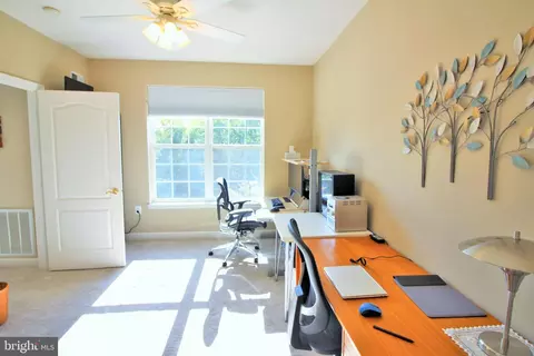 20901 Cedarpost Sq #301, Ashburn, VA 20147 photo 16