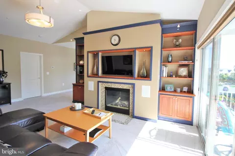 20901 Cedarpost Sq #301, Ashburn, VA 20147 photo 7