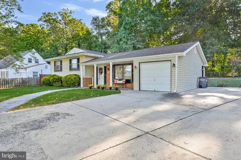 1608 E Madison Ct, Sterling, VA 20164 photo 6