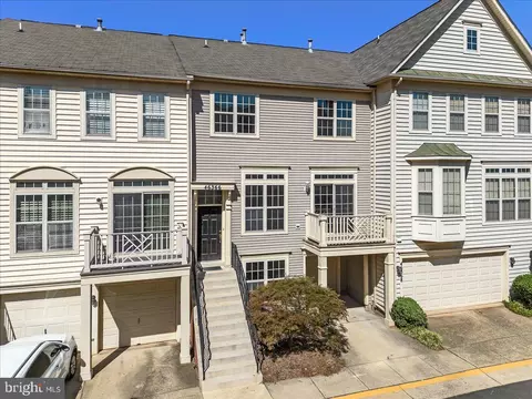 46366 Hobbs Sq #48, Sterling, VA 20165