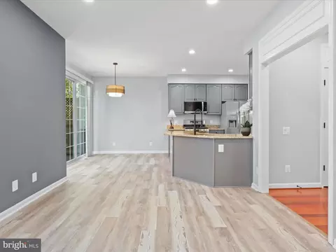 20933 Trinity Sq, Sterling, VA 20165 photo 5