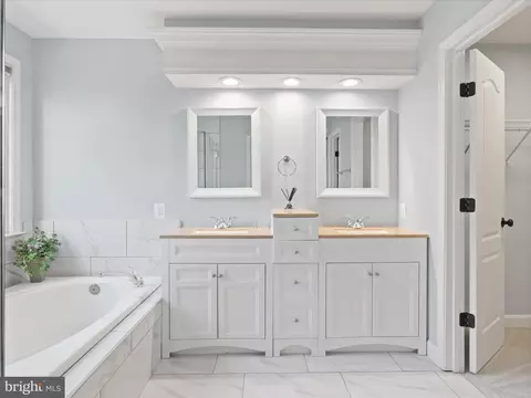 20933 Trinity Sq, Sterling, VA 20165 photo 15
