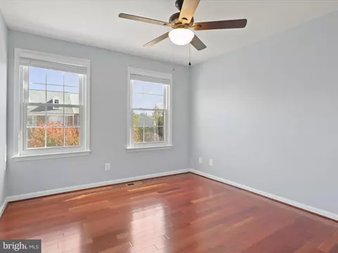 20933 Trinity Sq, Sterling, VA 20165 photo 21