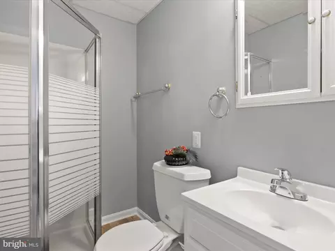 20933 Trinity Sq, Sterling, VA 20165 photo 18