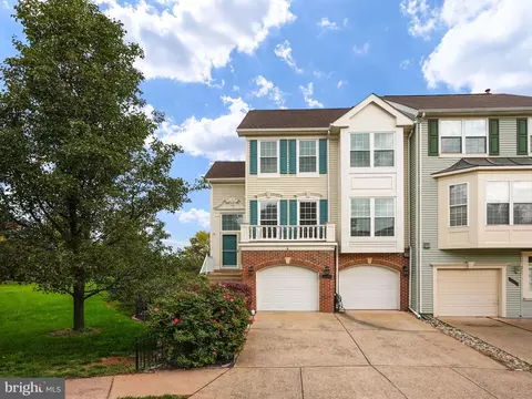21207 Owls Nest Sq, Ashburn, VA 20147
