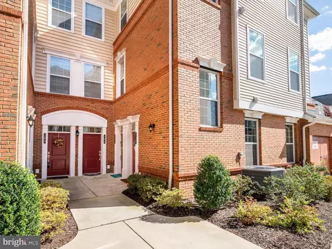 23235 Milltown Knoll Sq #103, Ashburn, VA 20148