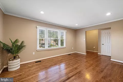 106 Peach Tree Ct, Hamilton, VA 20158 photo 8