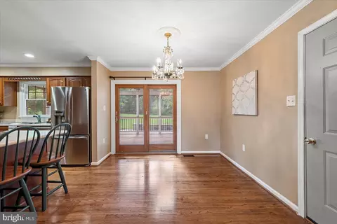 106 Peach Tree Ct, Hamilton, VA 20158 photo 9