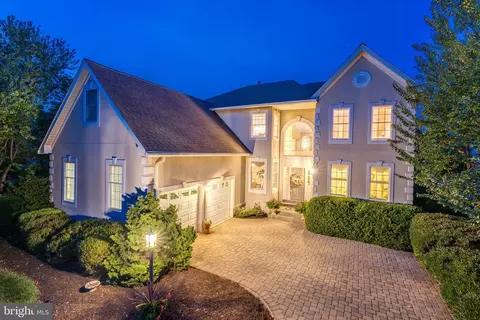 43468 Foxgrove Ct, Ashburn, VA 20147 photo 2