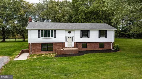 36860 N Fork Rd, Purcellville, VA 20132