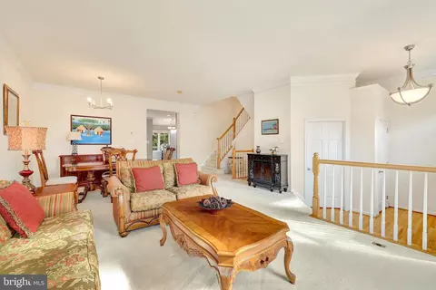 20168 Plum Ridge Ter, Ashburn, VA 20147 photo 5