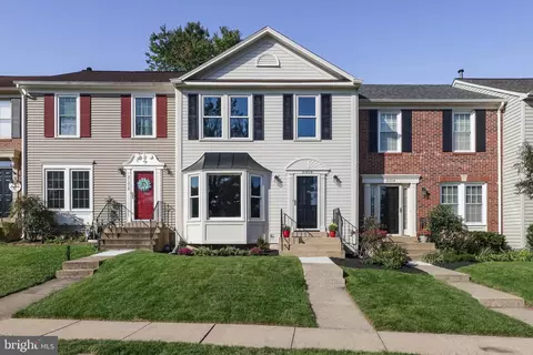 21216 Hedgerow Ter, Ashburn, VA 20147