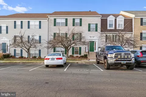 107 Fort Evans Rd SE #F, Leesburg, VA 20175