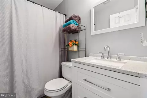 20863 Apollo Ter, Ashburn, VA 20147 photo 17