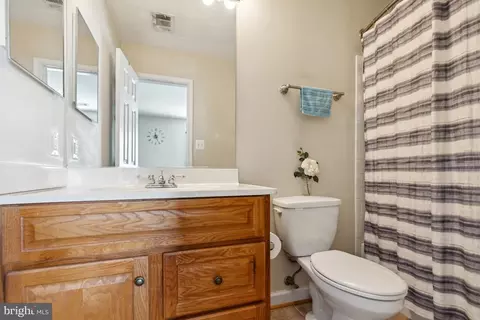 20863 Apollo Ter, Ashburn, VA 20147 photo 14