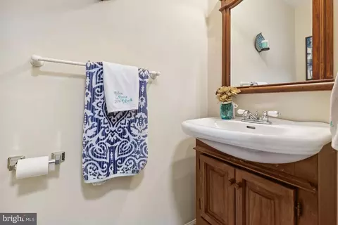 20863 Apollo Ter, Ashburn, VA 20147 photo 20