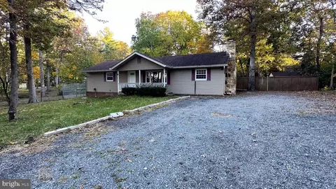 45419 Persimmon Ln, Sterling, VA 20165