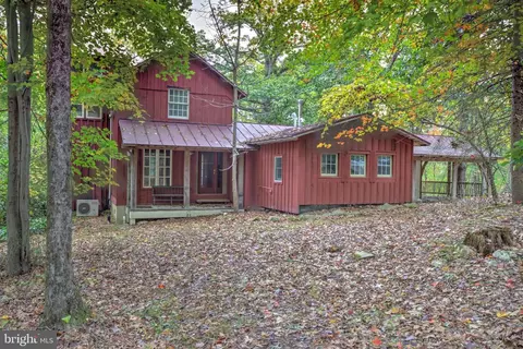 12664 Shady Ln, Hillsboro, VA 20132